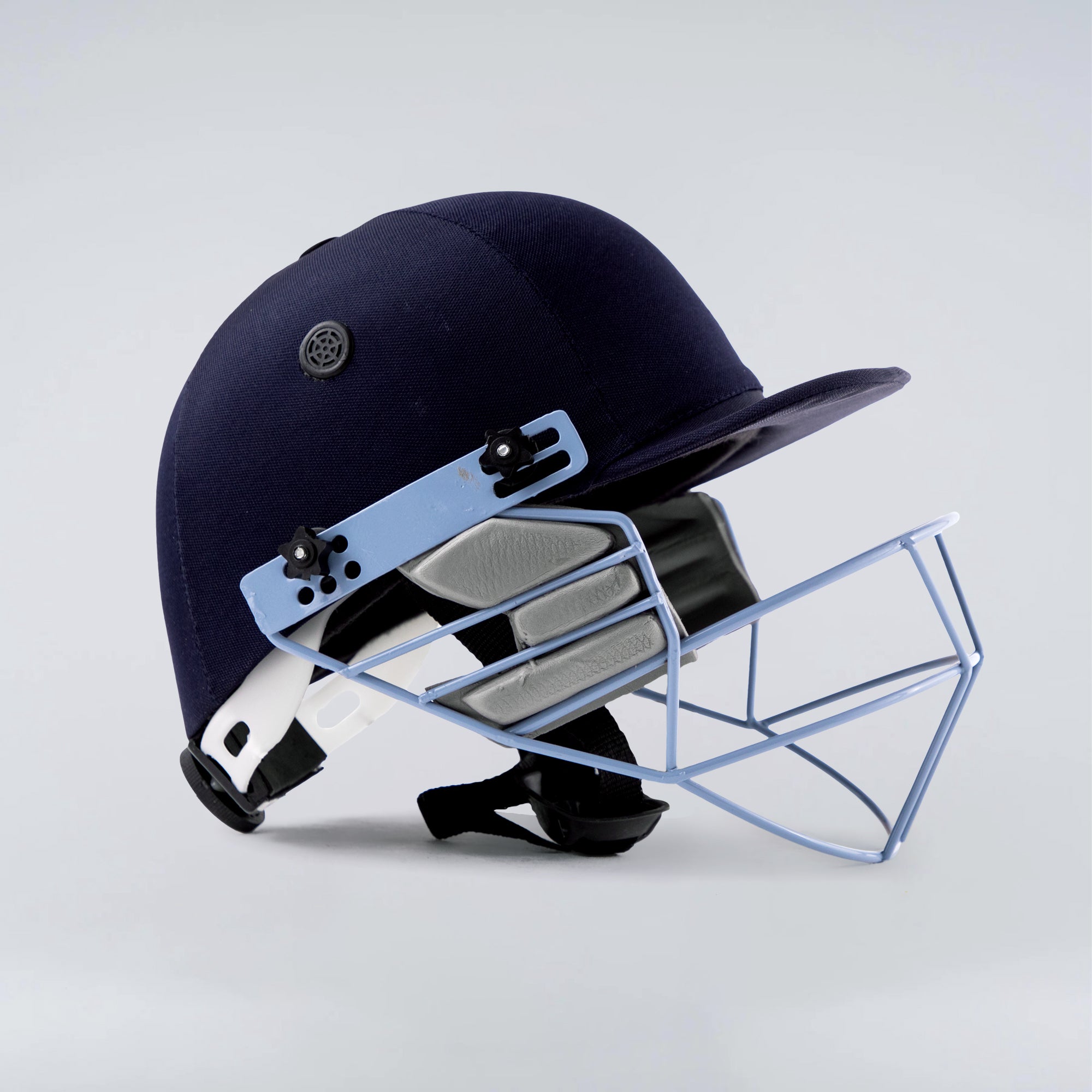 BOOM PLUS - CRICKET HELMET
