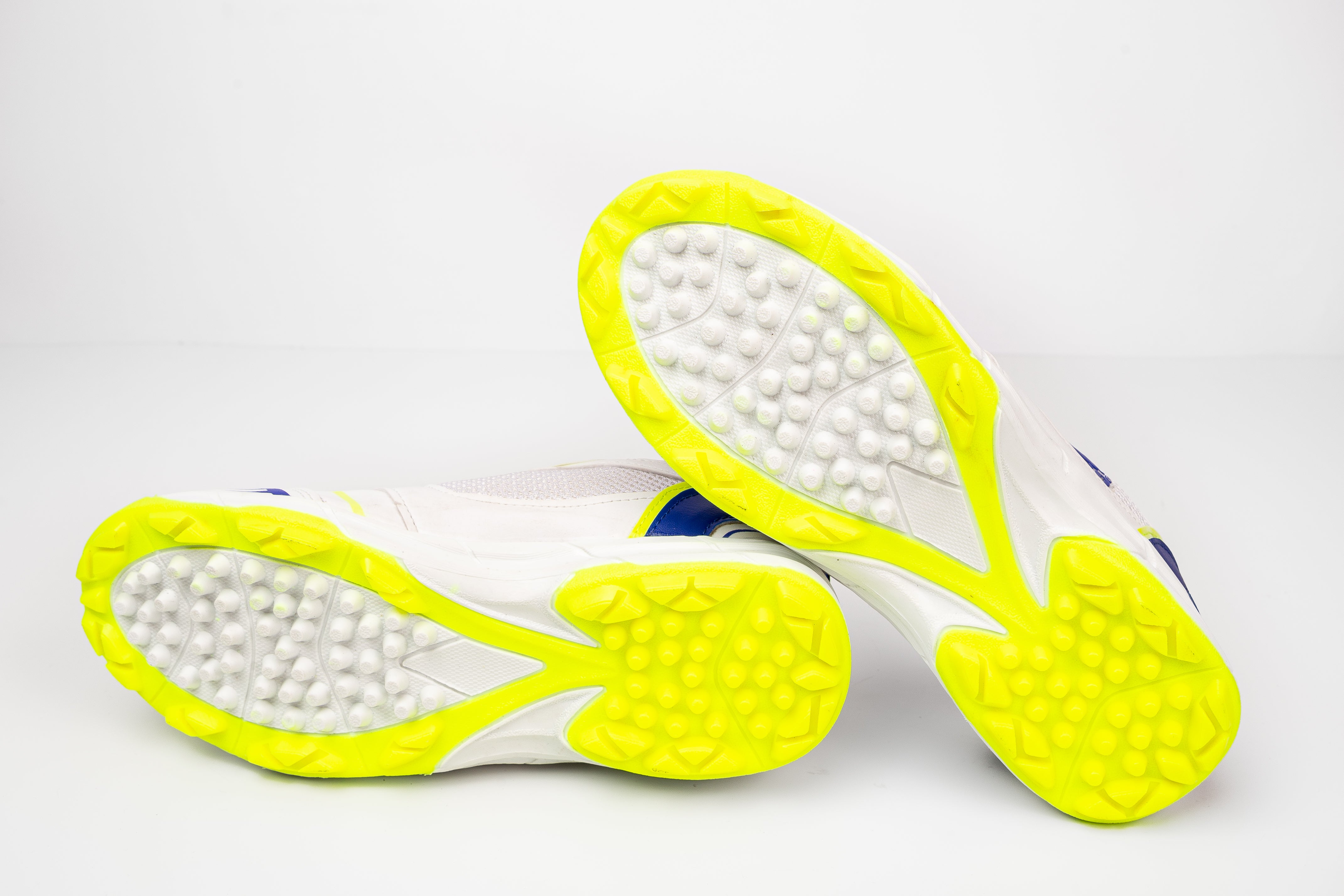 VIBRANT - CRICKET SHOE