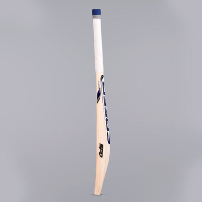 ULTIMATE CRICKET BAT
