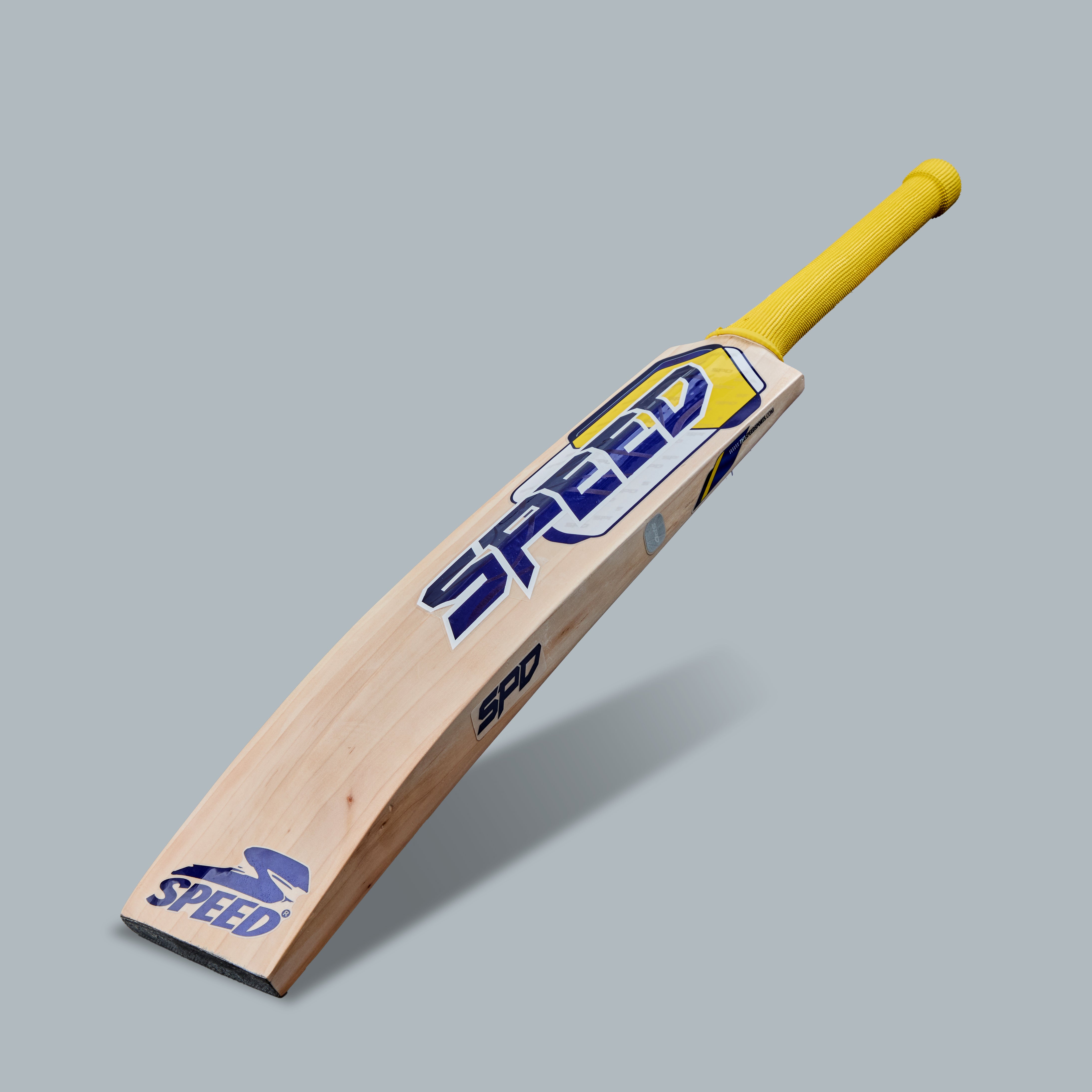 ROAR CRICKET BAT