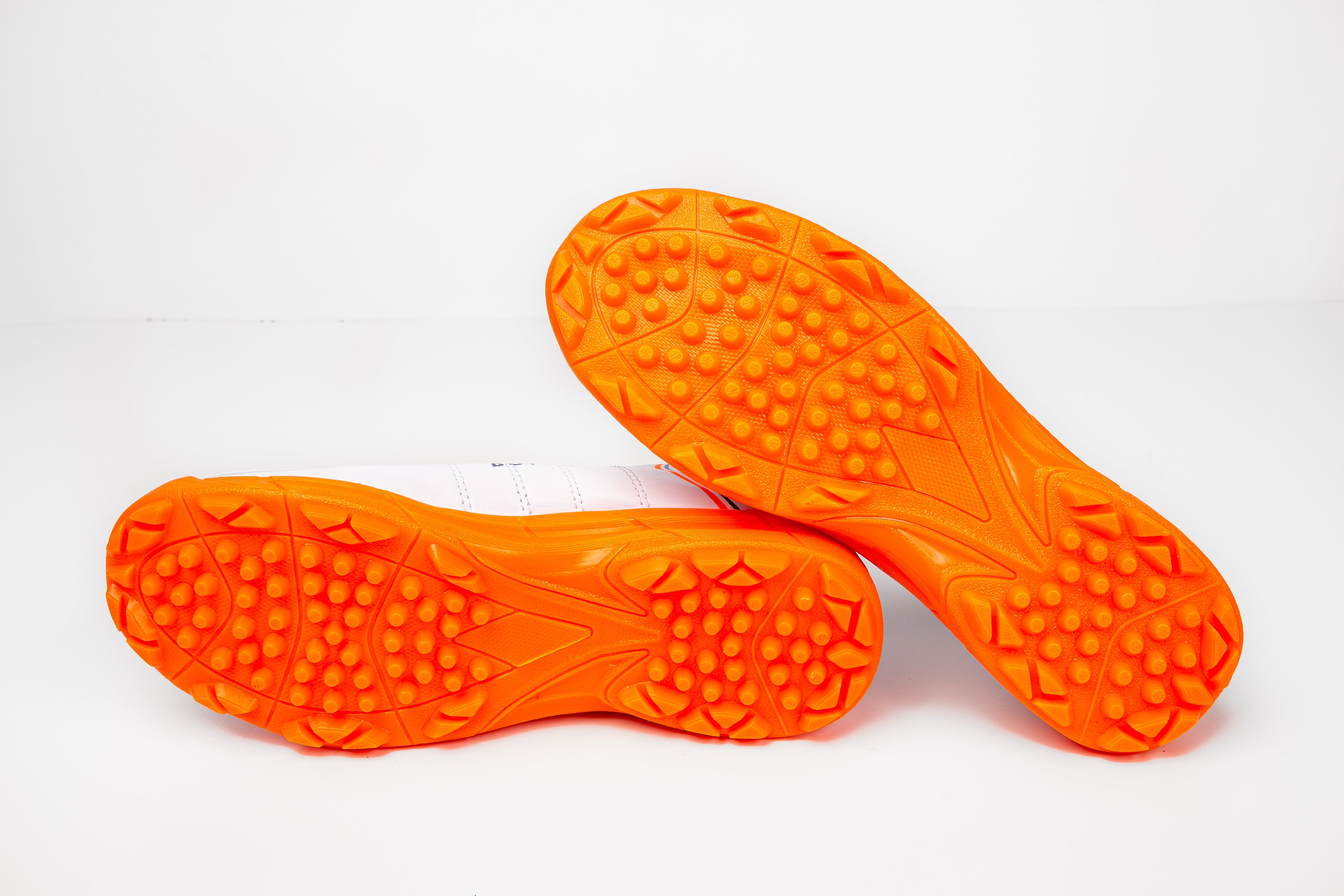 VIBRANT - CRICKET SHOE